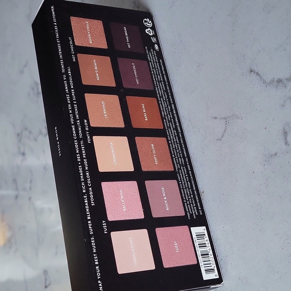 Fenty Beauty Bomb Posse Eyeshadow Palette - Picture 2 of 5